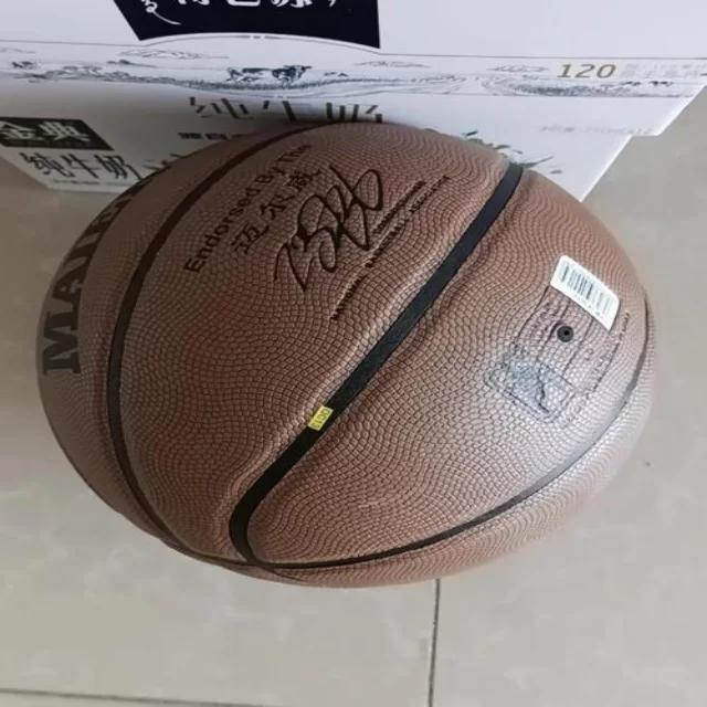 数据视角解析篮球季后赛第37组走势